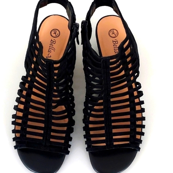 Bella-Vita Black Strappy Suede Heels With Side Zippers Size 7M NWOT - Picture 1 of 11